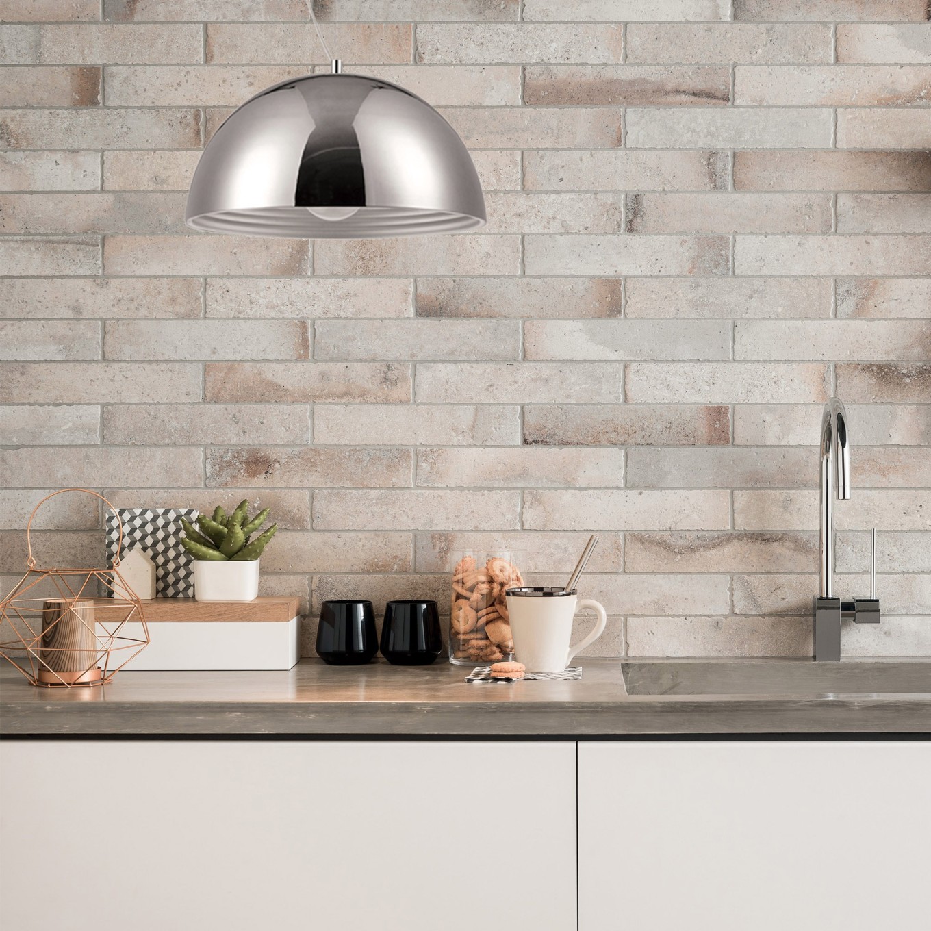 Candeeiro Suspenso de Teto Cromado Dhabi �40x120cm