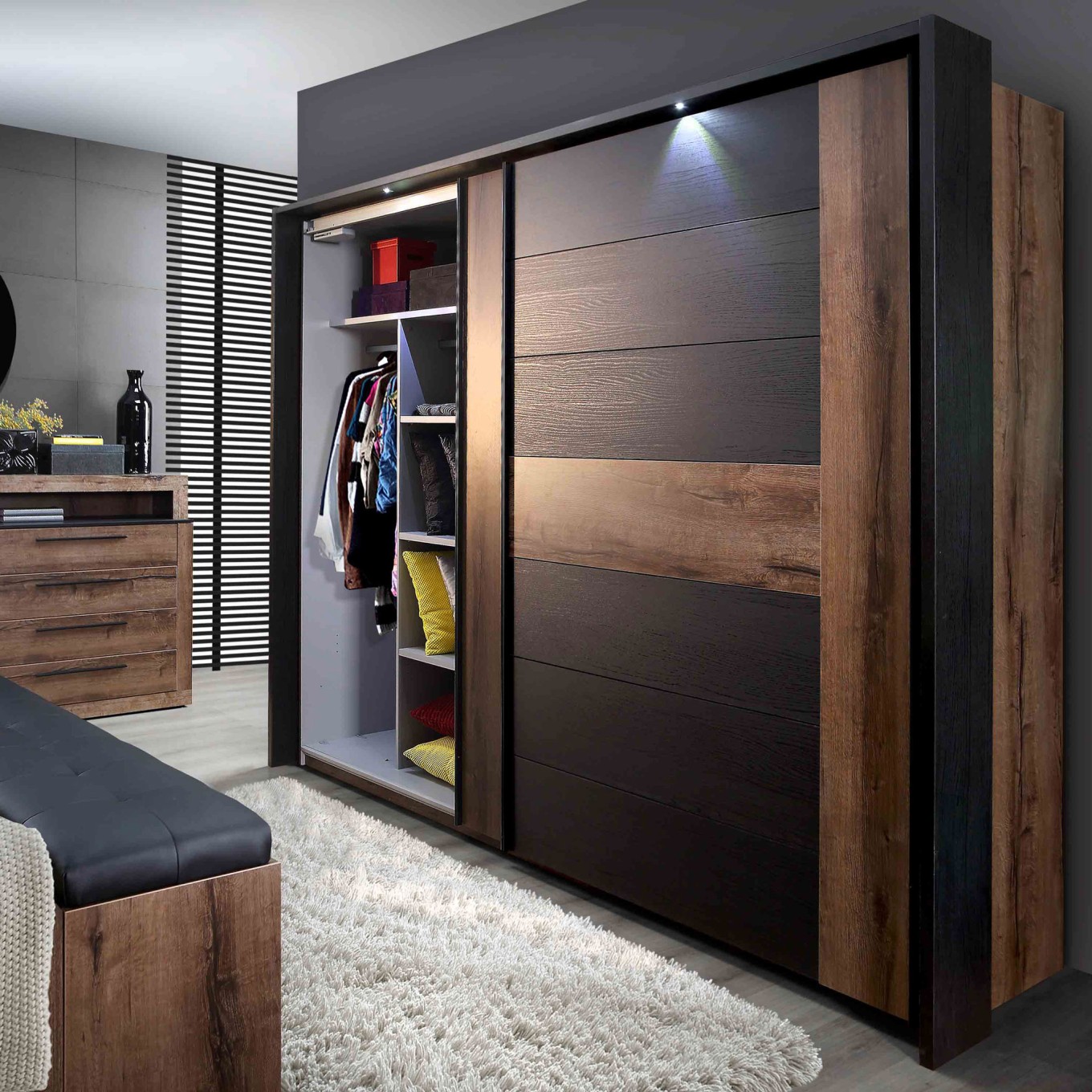 Moldura com LEDs para Roupeiro Bellevue