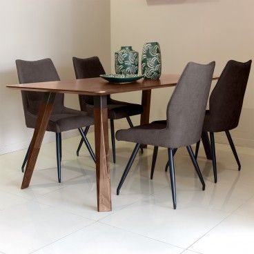 Mesa Nancy Carvalho com 4 Cadeiras Pescara