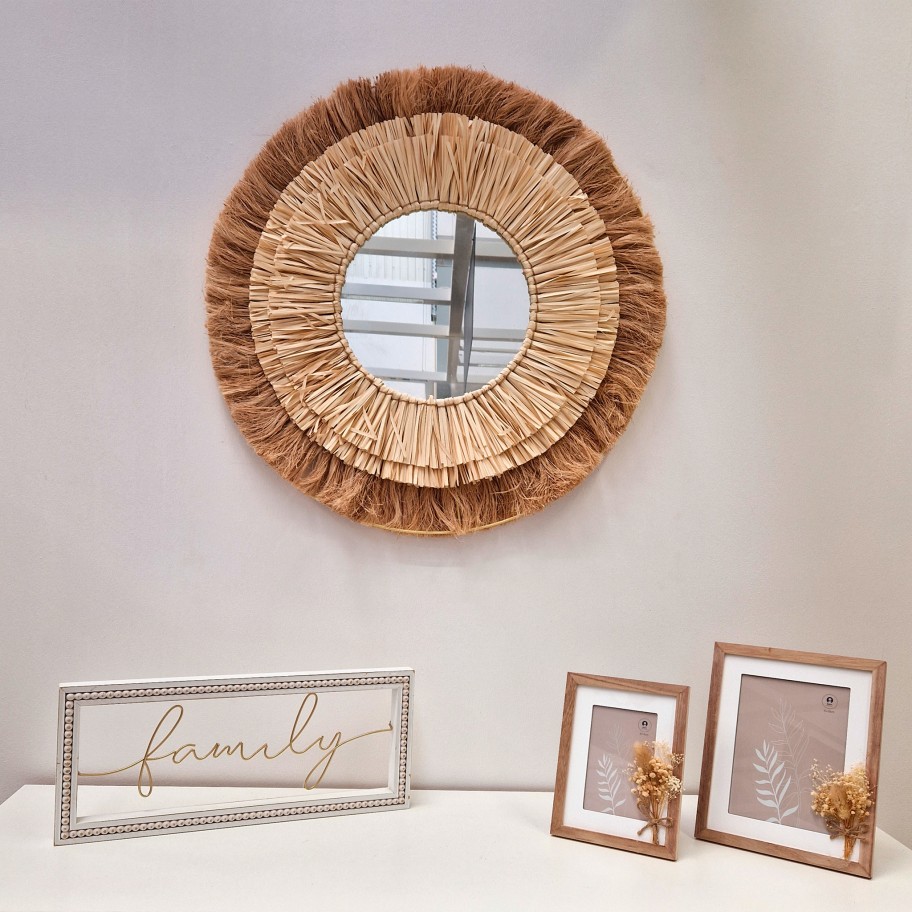 Wall Decor Family
