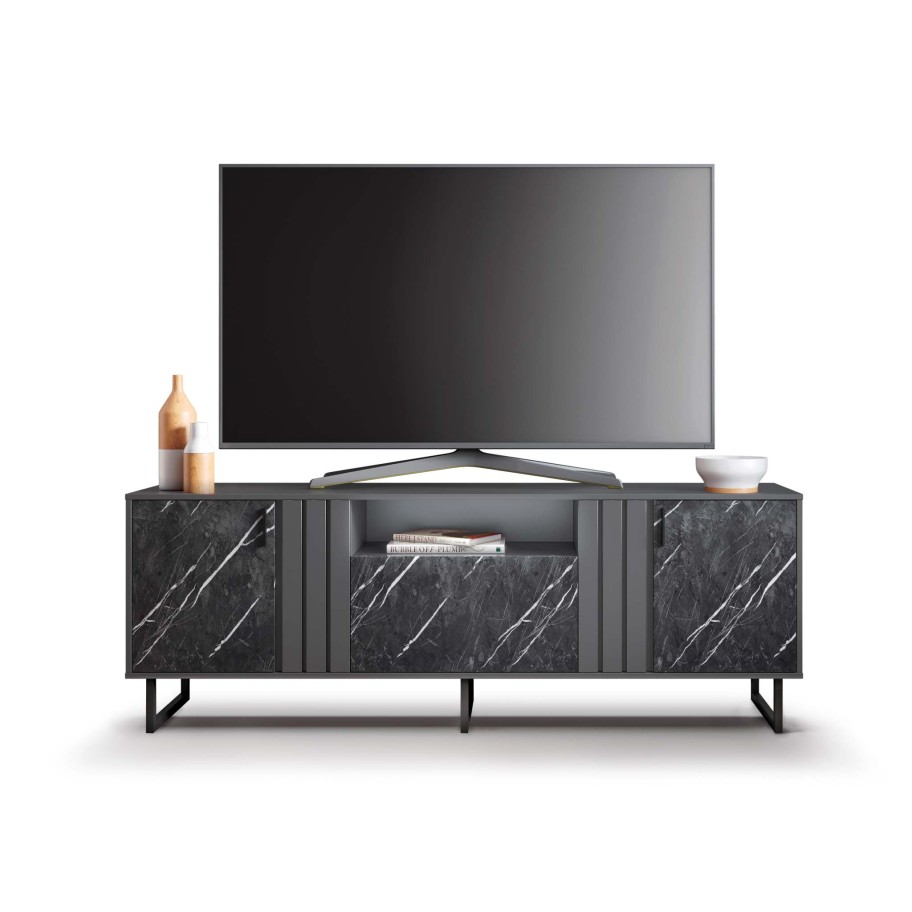 M�vel TV Lyne