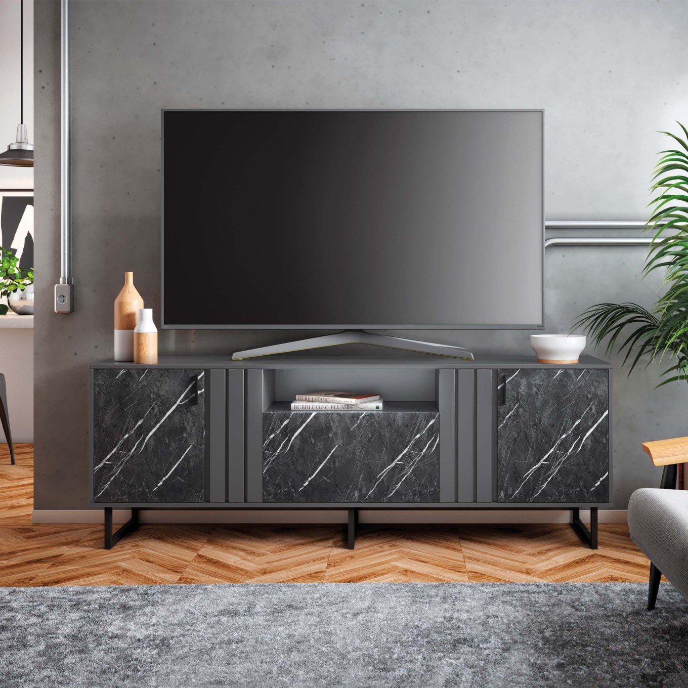 M�vel TV Lyne