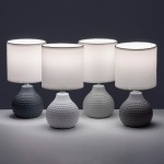 Candeeiro de Mesa em Cerâmica 13x13x25cm Cores Sortidas