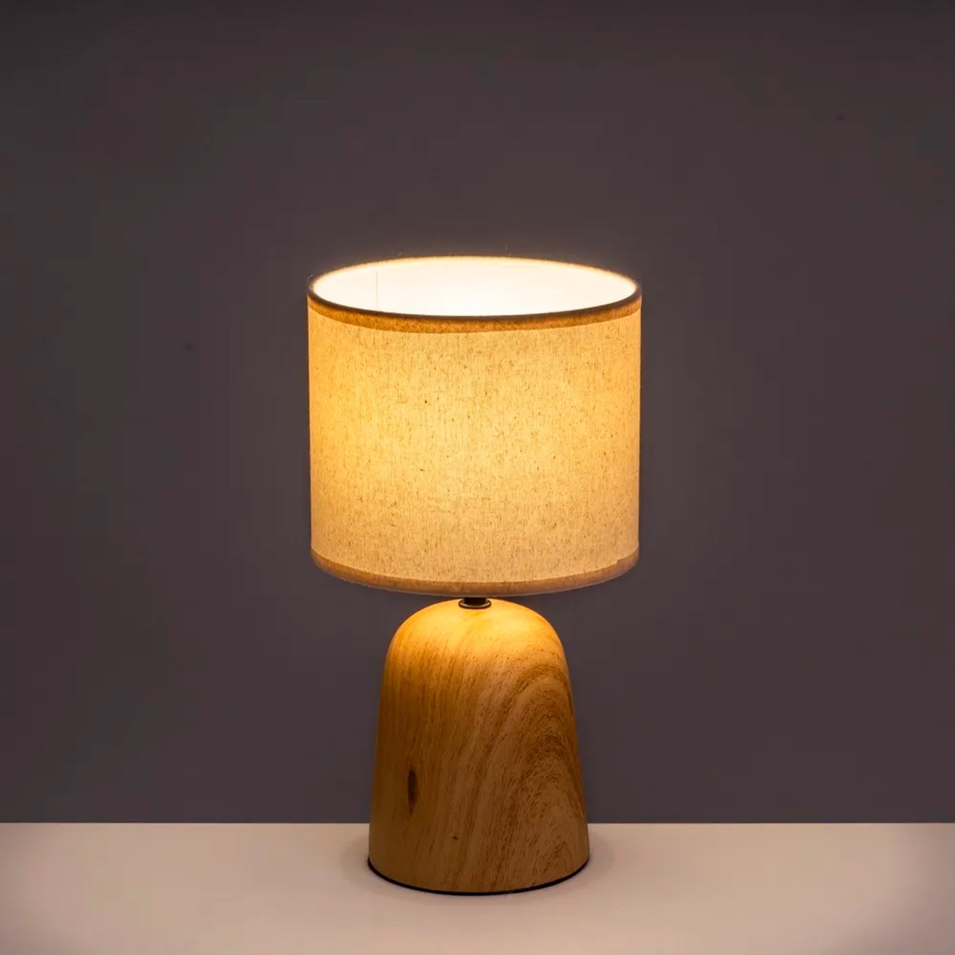 Candeeiro de Mesa em Cer�mica Natural 19x19x34cm