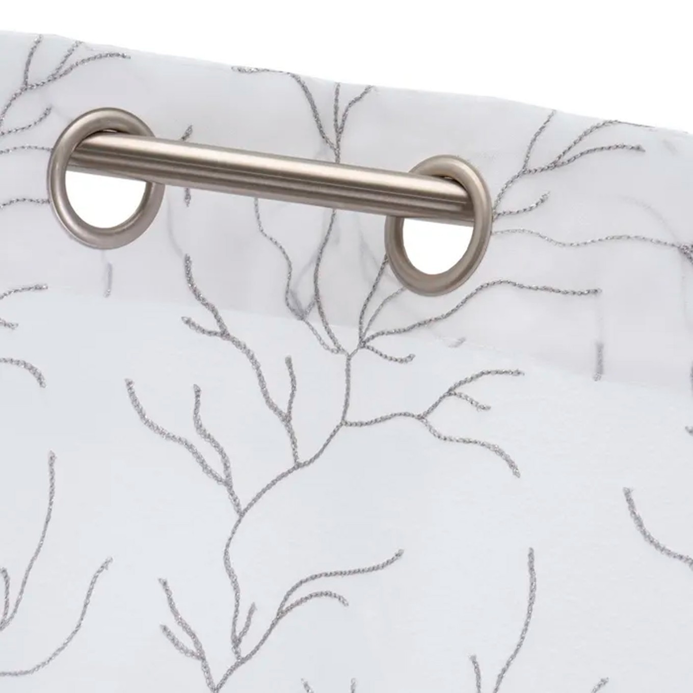 Cortina Dolly Bordado Coral 140x260cm