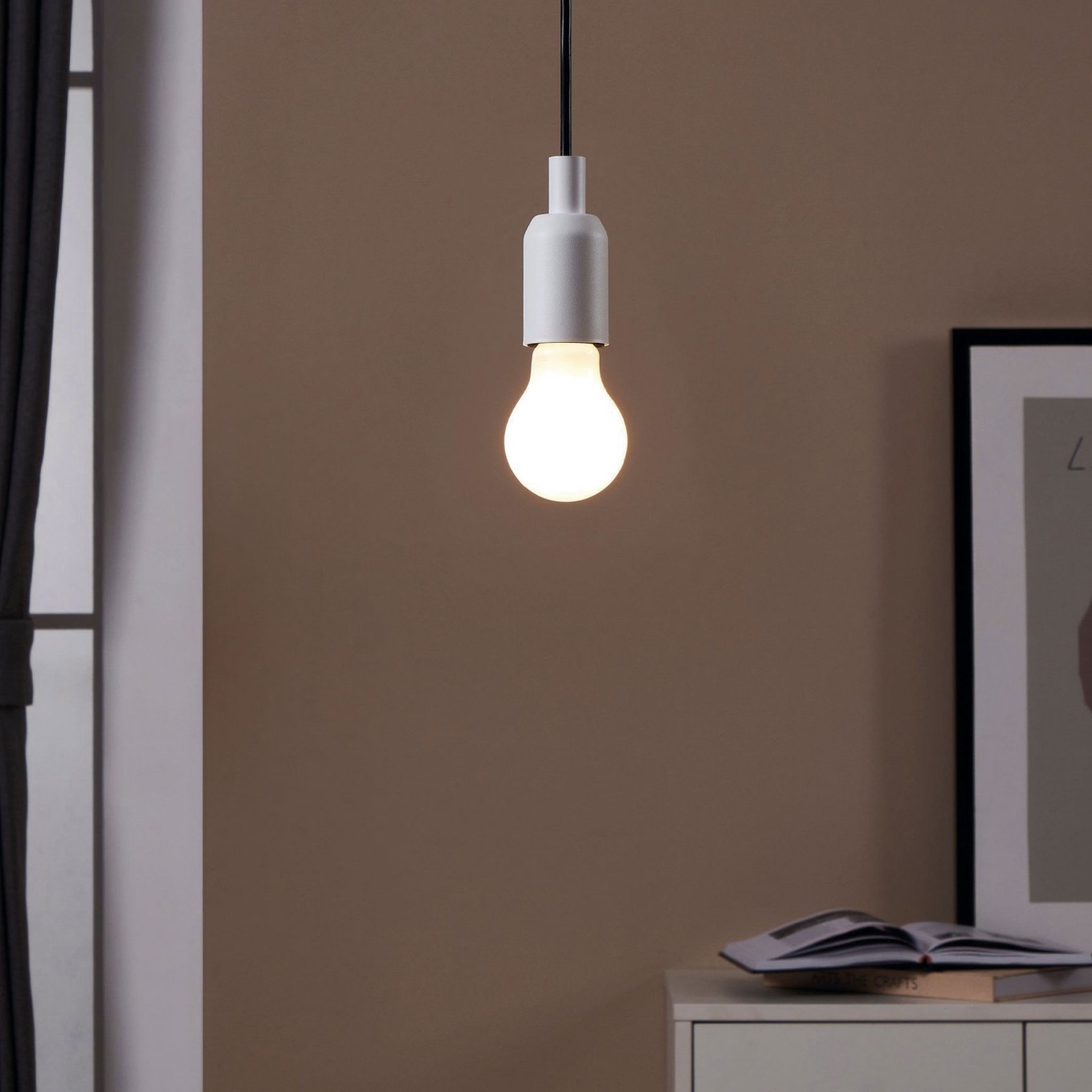 L�mpada LED Eglo Opal A60 E27 2700K 9W
