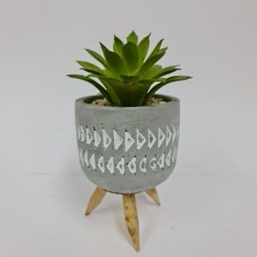 Planta Artificial Com Vaso Cimento Pernas Bambu Sortido 3 Modelos